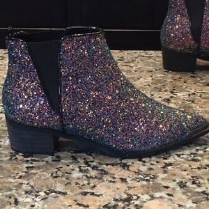 NWOT Glitter ASOS Chelsea boot